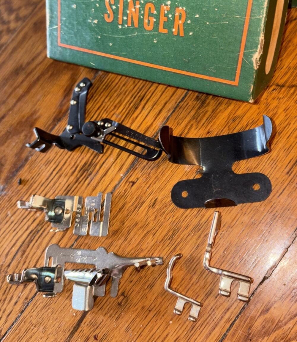 Vintage Singer Lot Sewing Machine Attachments Parts 160359 36865 35531 124592